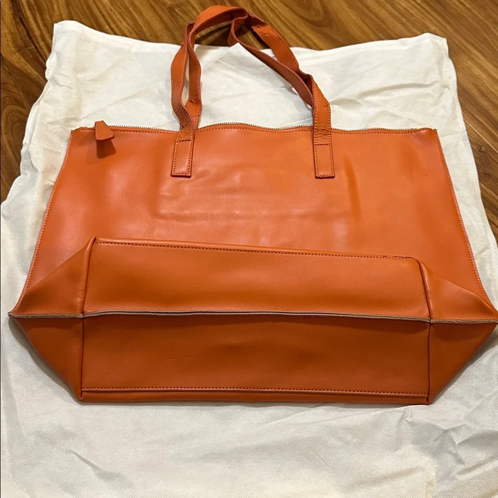 Large Orange Leather Tote - Picture 3 of 6